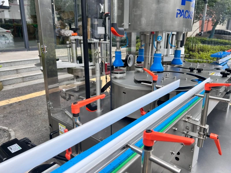500ml Milk Bottle Labeling Machine